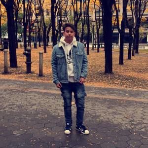 Meet your Posher, Ulises